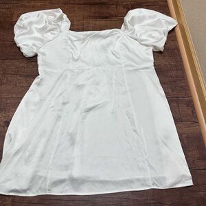 Arula Cream Smocked Blouse